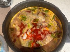 -贵府酸汤牛肉火锅·贵州老字号(飞山街店)