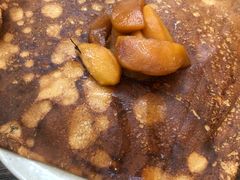 慢炖盐焦糖苹果可丽饼-RAC BAR(安福路店)