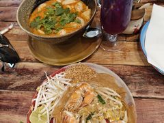 -Pad Thai Kratong Thong by ama