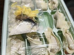 -笑来喜馄饨小笼工坊店(湖滨街店)