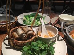 春卷-Cau Go Vietnamese Cuisine