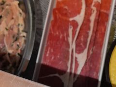 -蚝·生·鲜牛烧肉铺(中央大街店)