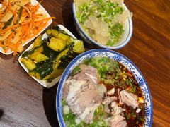 -吾穆勒蓬灰牛肉面·清真(中海河山郡店)