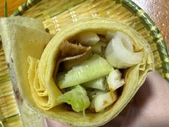 煎饼卷大葱-老济南民间小吃·传统鲁菜(芙蓉街店)