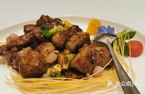 Cantonese Snowflake Beef Cubes