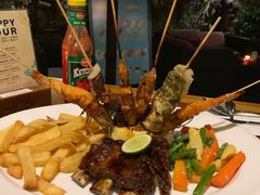 -Pundi Pundi Restaurant