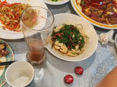 -汗腾格里·风味餐厅(新疆驻京办店)