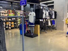 -迪卡侬(大英山店)
