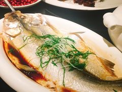 -渝半城经典川粤菜(重庆天地店)