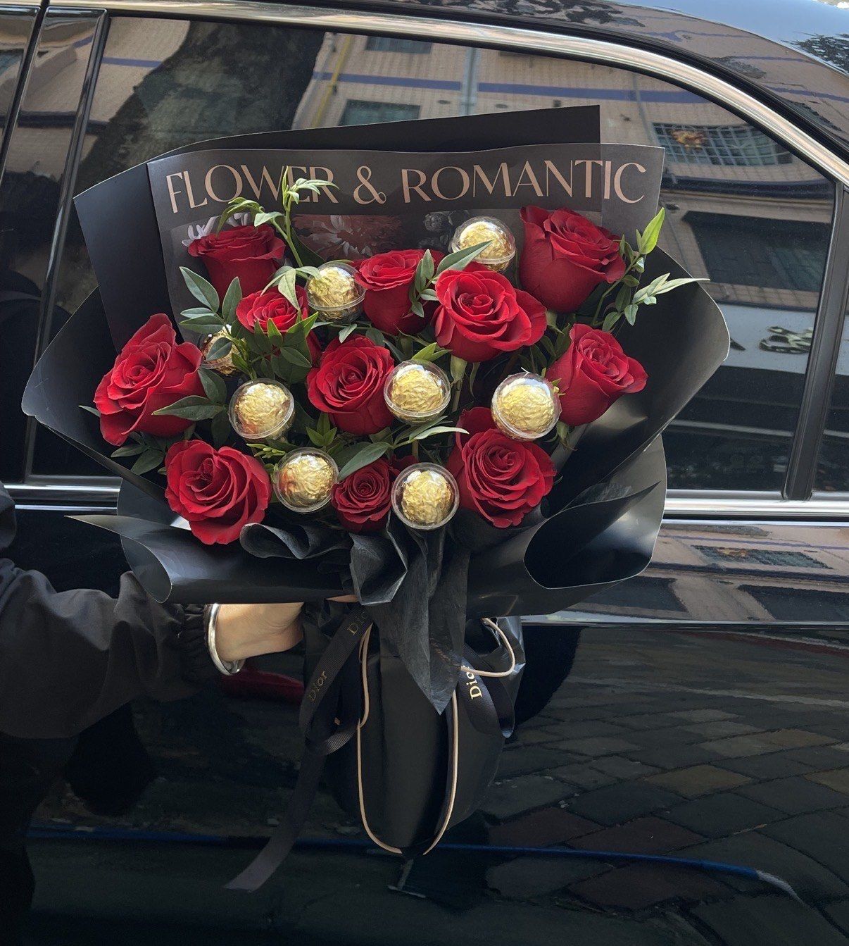 鲜花和巧克力花束,收到的人都有双倍惊喜