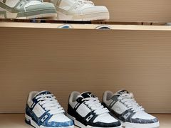 -LV路易威登(杭州万象城店)