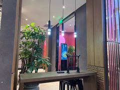 -闫府私房菜(恒隆店)