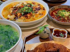 -怡得饭庄·30年老店·宋大妈昆明菜