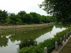 门前的小河-大自然美食农庄(广州南站店)