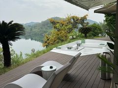 -华凌山庄·隐湖栖