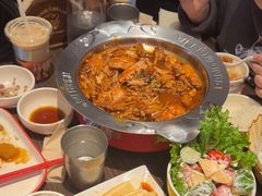 -胖哥俩肉蟹煲(济南世茂国际广场店)