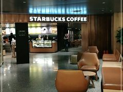 大堂-星巴克臻选(国贸商城首店)