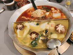 -湊湊火锅·茶憩(南京万象天地店)