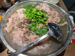 翘脚牛肉小锅-肖四女乐山跷脚牛肉(世博源店)