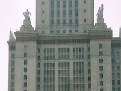 -莫斯科大学
