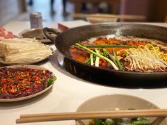 -岗上渣渣老火锅(两路口店)