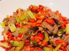 -鲁菜根·泰安菜(万达店)