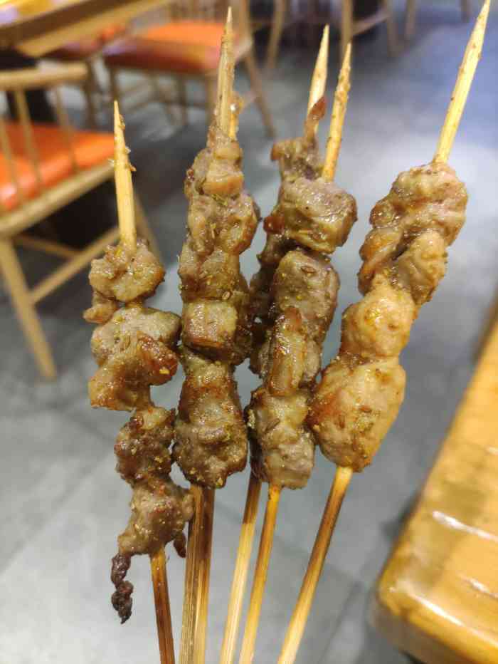 叁叁零鹤岗小串(百子湾店)-"疫情过后,撸串绝对是报复性暴饮暴食的