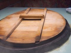 -鱼窝棚柴火铁锅炖(富山屯店)