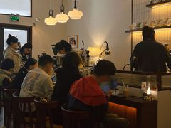 -Café Monson