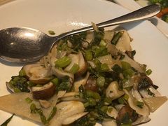 紫山茄拌扇贝-味莊·青岛菜(石老人店)