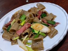 韭菜鸡蛋栲栳栳-味窑餐厅