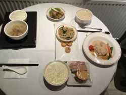-知爱母婴专护全套房月子会所(新华路店)