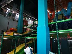 -蒙特利亲子乐园