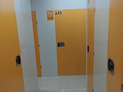 -安东易迷你自助仓储寄存仓库(杨浦店)