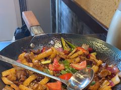-富正毅三下锅·湘西韵味(天门山索道店)