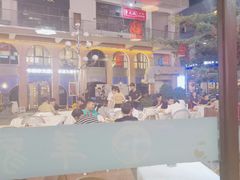 -羊家胡同·龙虾烧烤火锅(龙汇路店)