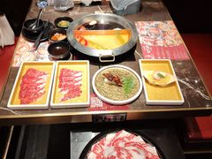-一绪に和牛寿喜烧(罗湖益田假日店)