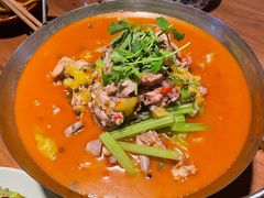 -先启半步颠小酒馆(白麓里店)