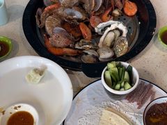 -巧克力渔家.小船海鲜胶东菜(万平口店)