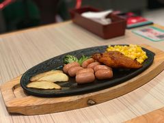 -卢家妈妈·西餐厨房(卜蜂中心店)