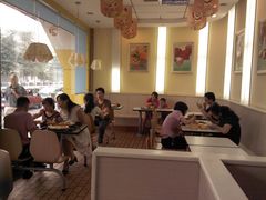 -六和餐饮(东城根店)