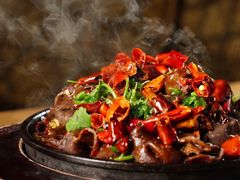 -包整·丝娃娃(一览甲秀楼风景店)