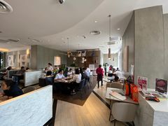 大堂-必胜客(赛特奥莱店)