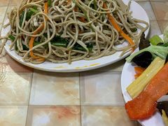 拌豆腐丝-王三姑牛肉饼