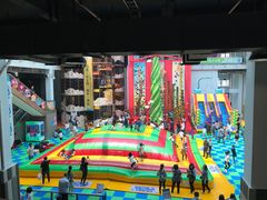 -蒙特利亲子乐园