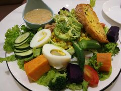 -丽莎沙拉轻食餐厅(国贸店)