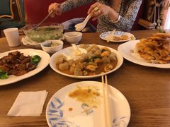 餐具摆设-品海楼·大连海胆锅贴馆(东港店)