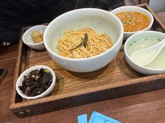 -蟹上黄·蟹黄面·江南糖水(人民广场店)