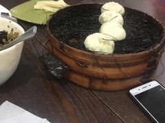 酱肉包-舒小笼松针小笼包