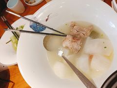 -有红鸡毛店·川菜(建设路店)